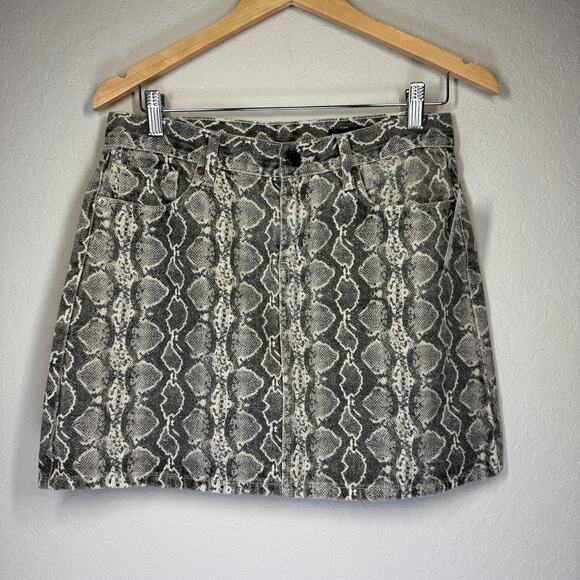 Women's Blank NYC Snake Print Cotton Mini Skirt Size 28 NEW - Picture 6 of 9